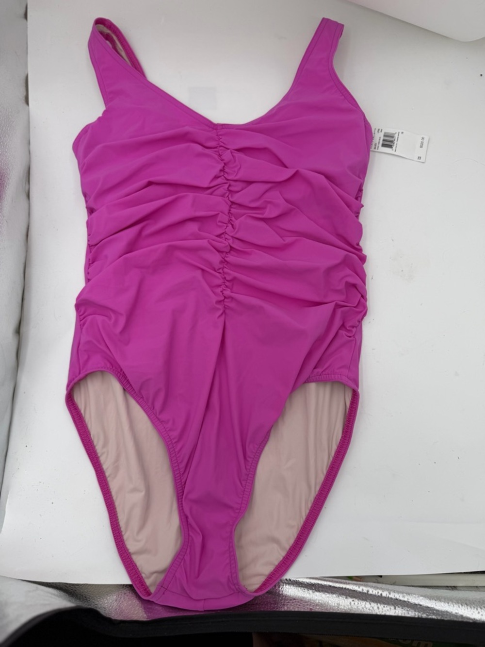 KARLA COLLETTO
BA-N70
UPNK
BASIC V-NECK SUW
26560 size 16.